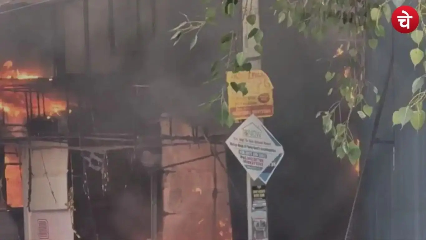 Fire breaks out at Noida Mini Chaupati